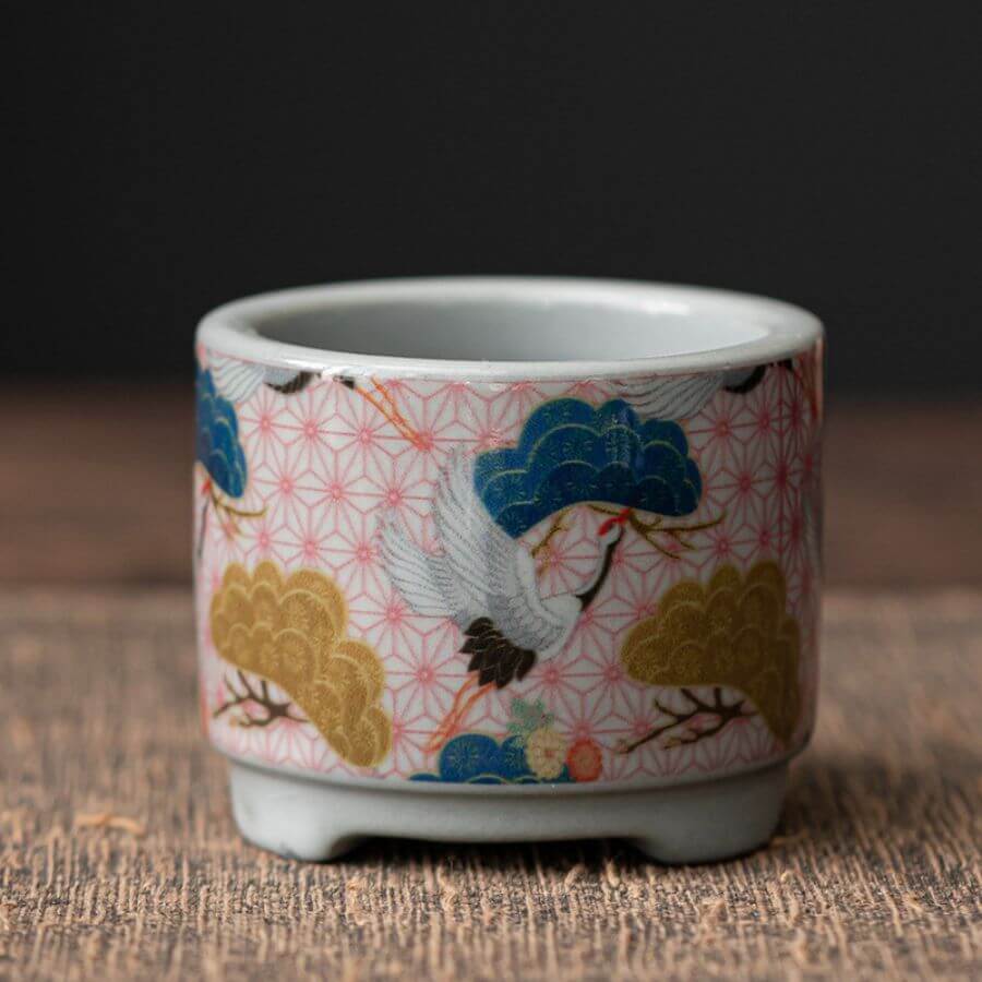 Chinese style incense holder